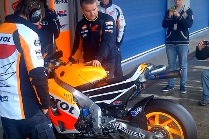 Saking Nyaringnya, Geberan Motor MotoGP Lagi Dipanasin Bisa Buat Bangunin Sahur