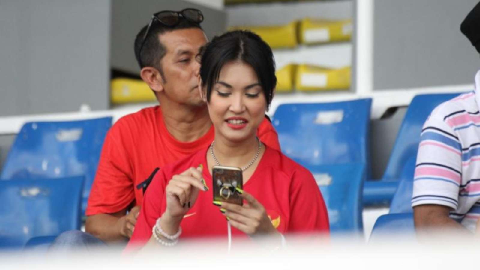 Maria Ozawa Jadi Magnet Di Laga Timnas Indonesia U-22 Lawan Thailand, Tebakannya Benar
