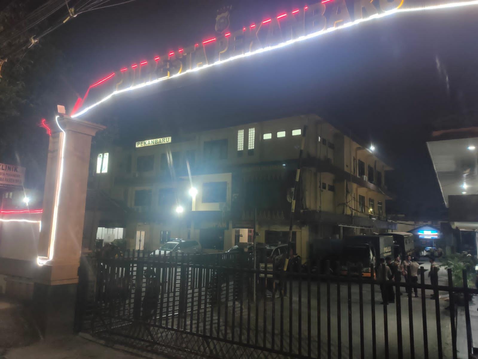 KPK Lakukan OTT di Pekanbaru, Sejumlah Pejabat Pemko Diduga Terlibat