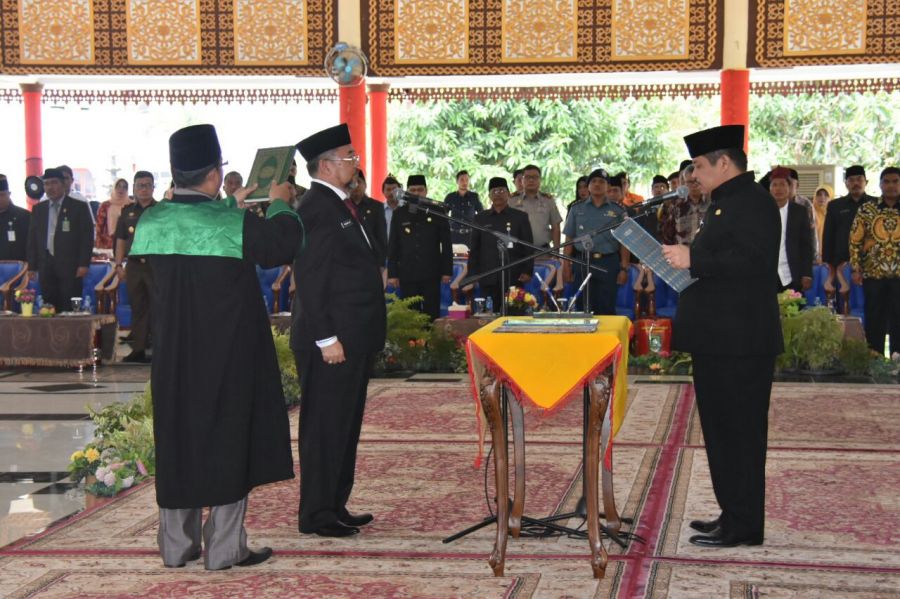 Lantik Bustami HY Sebagai Sekda, ini Pesan Bupati Bengkalis