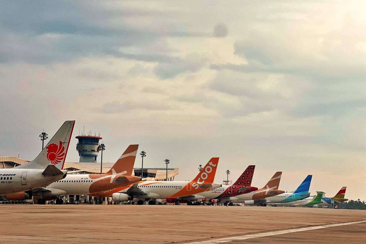 Kabut Asap Selimuti Riau, Aktivitas Penerbangan di Bandara SSK II Pekanbaru Masih Normal