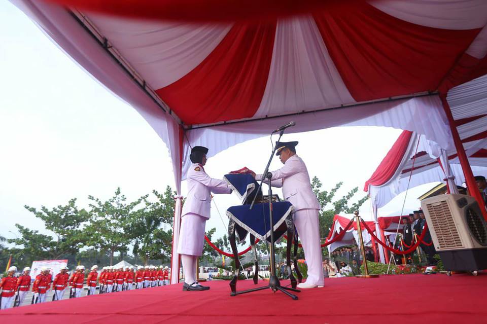 Upacara Penurunan Bendera HUT RI Ke-73 Tahun 2018 di Kepulauan Meranti Sempurna