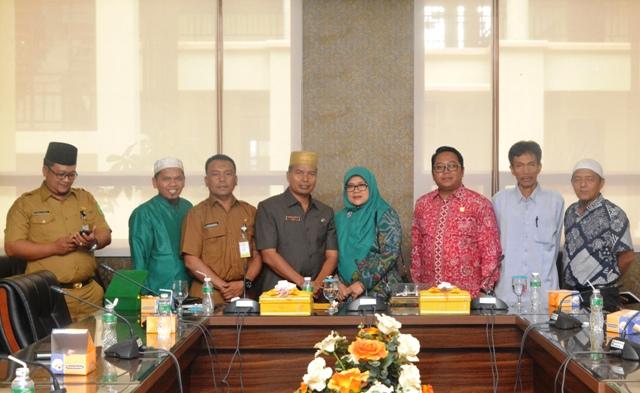 Belajar Bidang agama, DPRD Padang Panjang Kunjungi Siak