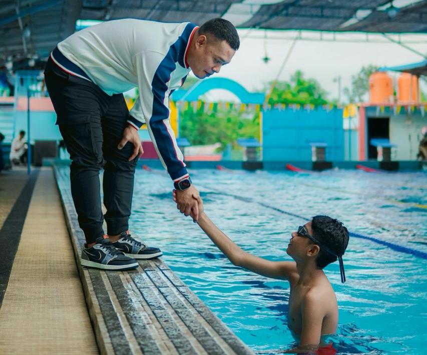 Dispora Pekanbaru Dukung Program Pembibitan Atlet Renang Muda