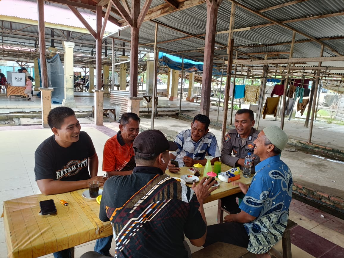 Usai Pemilihan Kepala Daerah, Polsek Bangko Pusako Laksanakan Cooling System dengan Warga