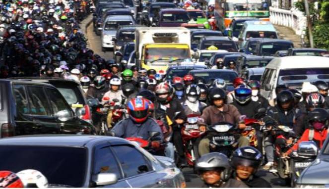 10 Hal yang Bisa Kamu Lakukan Ketika Terjebak Macet