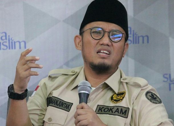 Mundur Dari PNS, Dahnil Dipuji Mahfud MD