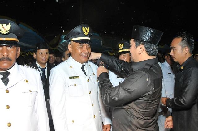 Wabup Khairizal Lantik Ratusan Pejabat Eselon III dan IV