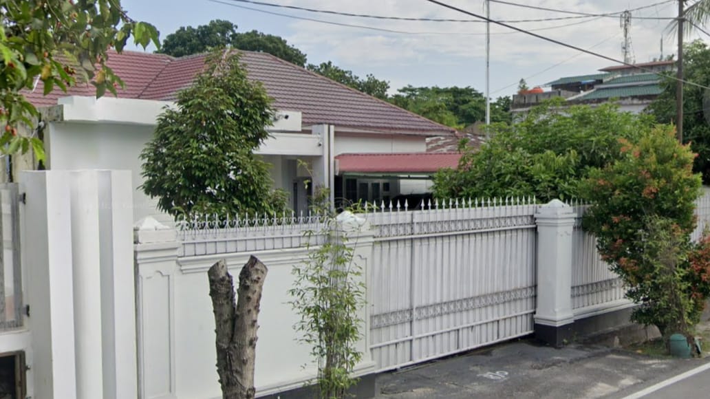 KPK Geledah Rumah Plt Gubernur Riau SF Hariyanto