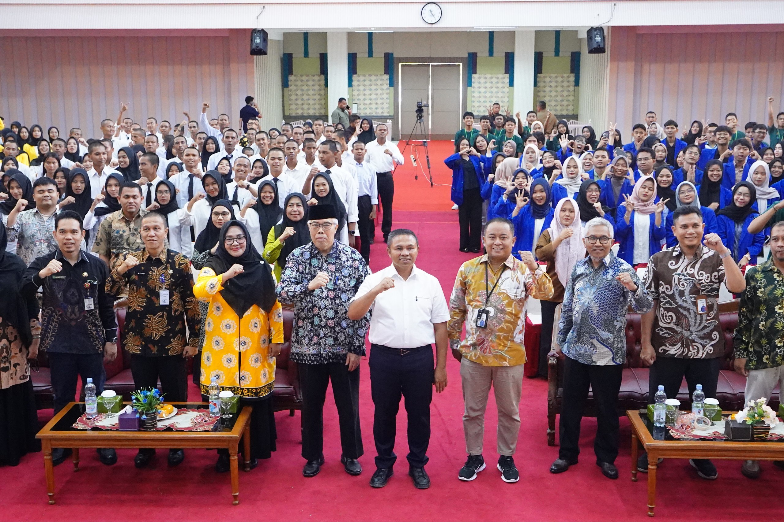 1.342 Anak Riau Terima Beasiswa Sawit, Gubernur: Ini Investasi Besar Negara