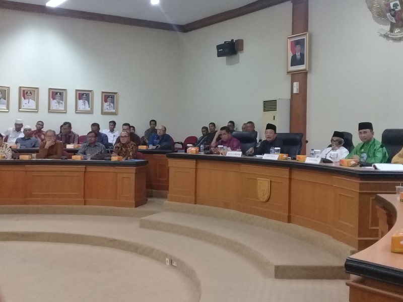 Melalui Mediasi BAP DPD RI , Tuntutan Masyarakat Empat Persukuan Rohil Temuai Titik Terang