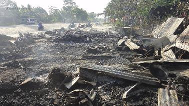 Diduga Sengaja Dibakar, Kedai Makanan dan Kedai Kaset Hangus