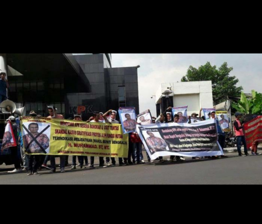 Skandal Mega Korupsi Rp2,6 Miliar, Mahasiswa Demo Kapolri Minta Proses Aktor Intelektual