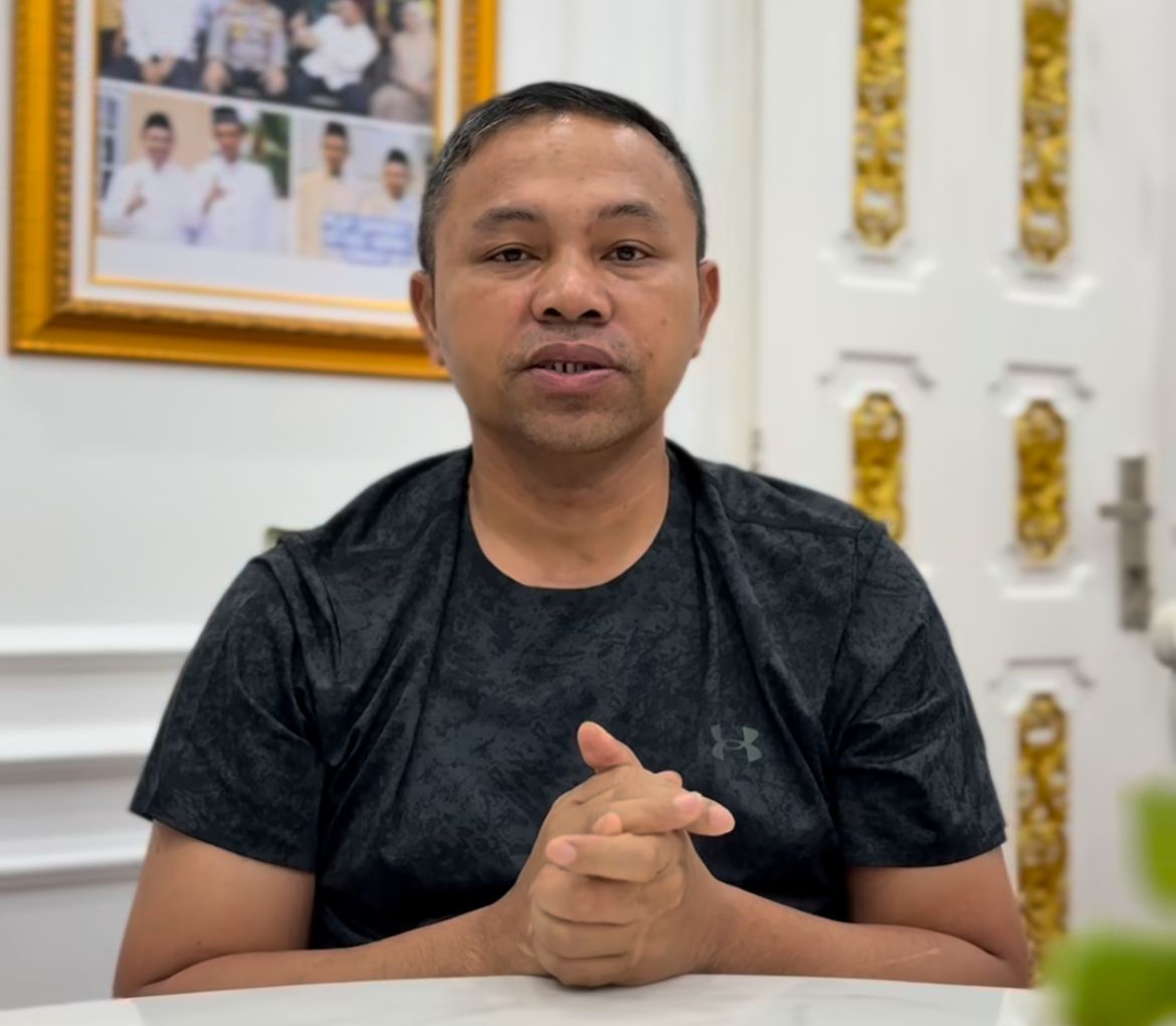 Akun Instagram Gubernur Riau Diretas, Sempat Tawarkan Emas Antam