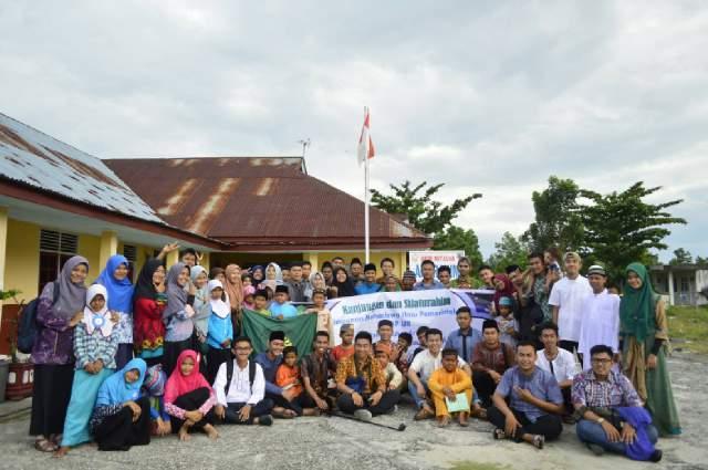 Himpunan Mahasiswa Ilmu Pemerintahan UNRI Gelar Bakti Sosial Ke Panti Asuhan