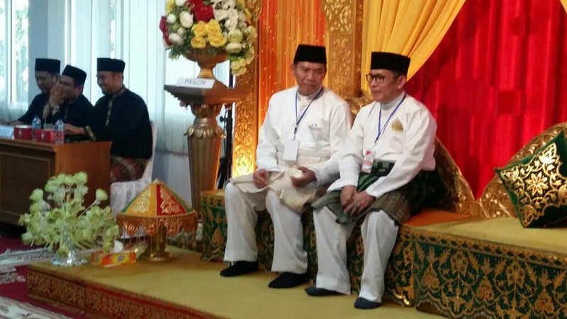 Paslon Gubernur dan Wakil Gubernur Riau Firdaus-Rusli Nyaris Telat Daftar ke KPU