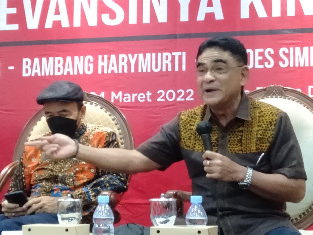 Sabam Sirait: Berpolitik Sebagai Panggilan Hidup