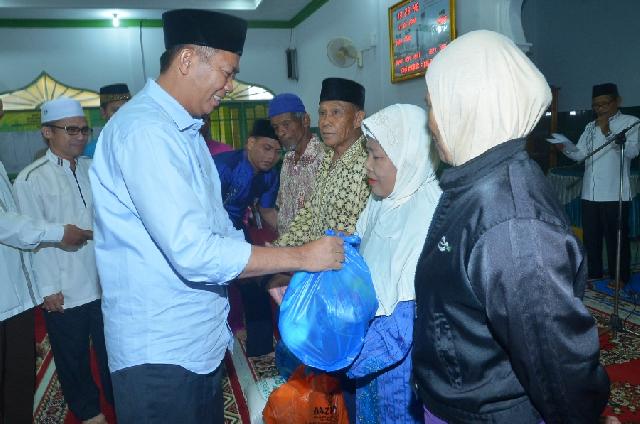 Firdaus: Mari Perbanyak Berbagi dan Memberi Dibulan yang Suci