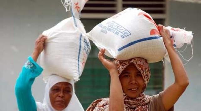 Raskin TIga Bulan Untuk 14 Kecamatan di Inhu Sudah Disalurkan