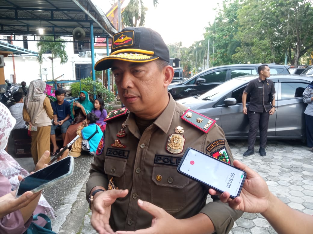 Sampah Menumpuk, Satpol PP Pekanbaru Kerahkan Personel Ikut Awasi 17 TPS Liar