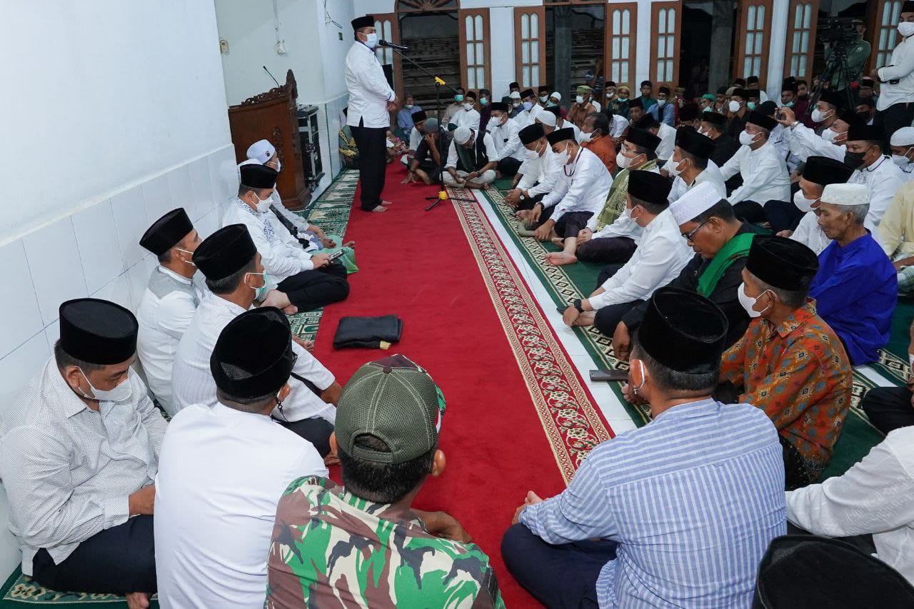 Safari di Sungai Apit, Alfedri : Kehadiran Gubernur mengobati Kerinduan Kami 