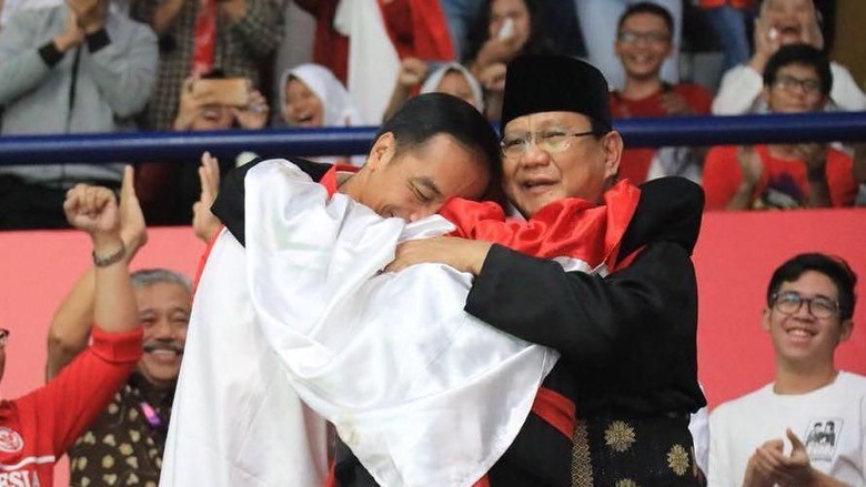 Denny JA : Prabowo Untung Kalau Nomor 1, Jokowi Nomor 2