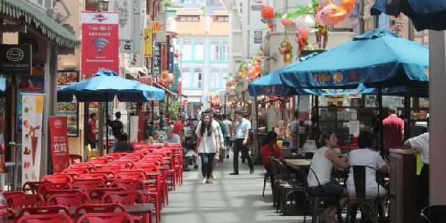 4 Tips Agar Tetap Makan Sehat Saat 