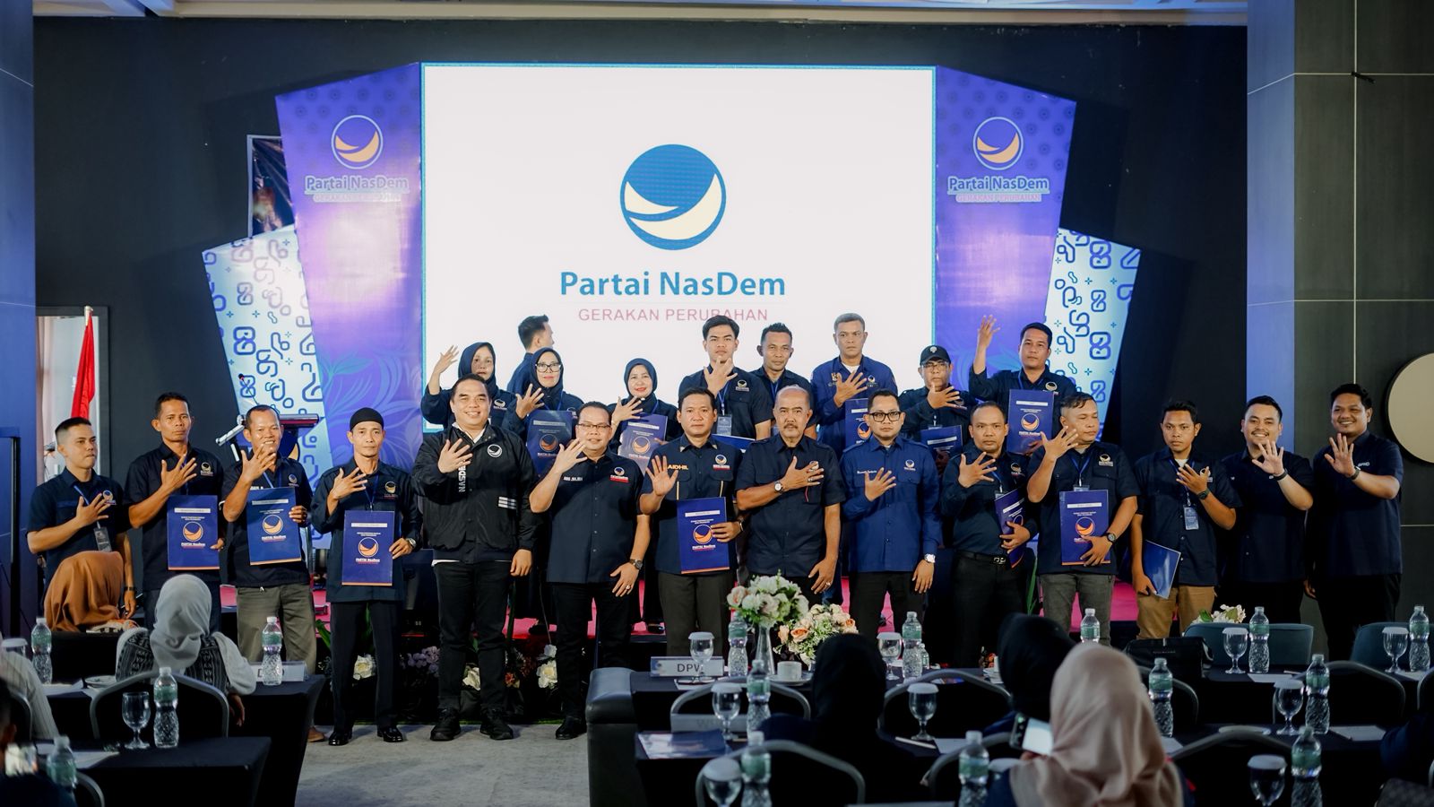 Rakerda DPD NasDem Pekanbaru, 15 DPC Resmi Dilantik dan Targetkan 10 Kursi DPRD 2029