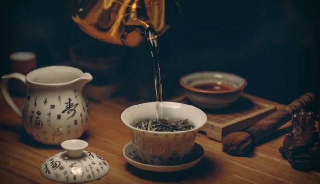 Pelajar di Gresik Ramu Teh Berkhasiat dari Jantung Pisang