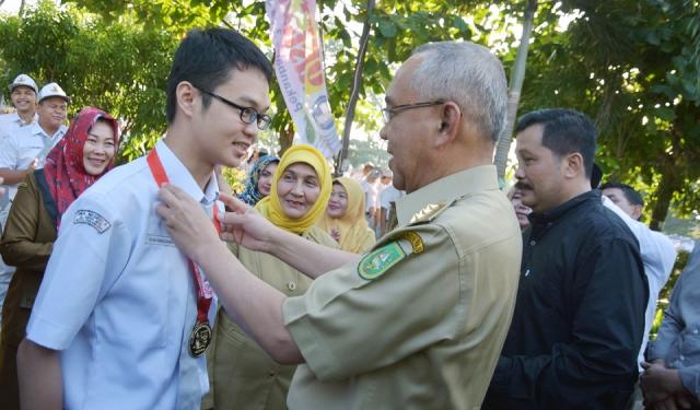 Raih Medali Emas ICHO, ini Rahasia Sukses Dean