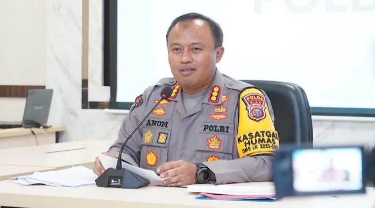 Antrian SKCK di Polda Riau Membludak Imbas Pemberkasan PPPK