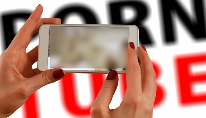 Berikut 5 Fakta Dua Selebgram Cantik Bintangi Film Porno di Jaksel