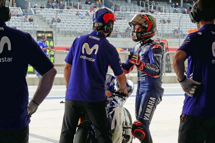 Tampil Buruk di Kampung Halaman, Maverick Vinales Serasa Ingin Buang Motor Ke Tempat Sampah