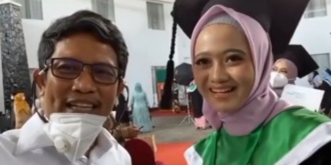 Gak Ada Yang Tahu, 5 Tahun Berjilbab di Kampus, Mahasiswi Cantik Ini Ternyata Beragama Hindu