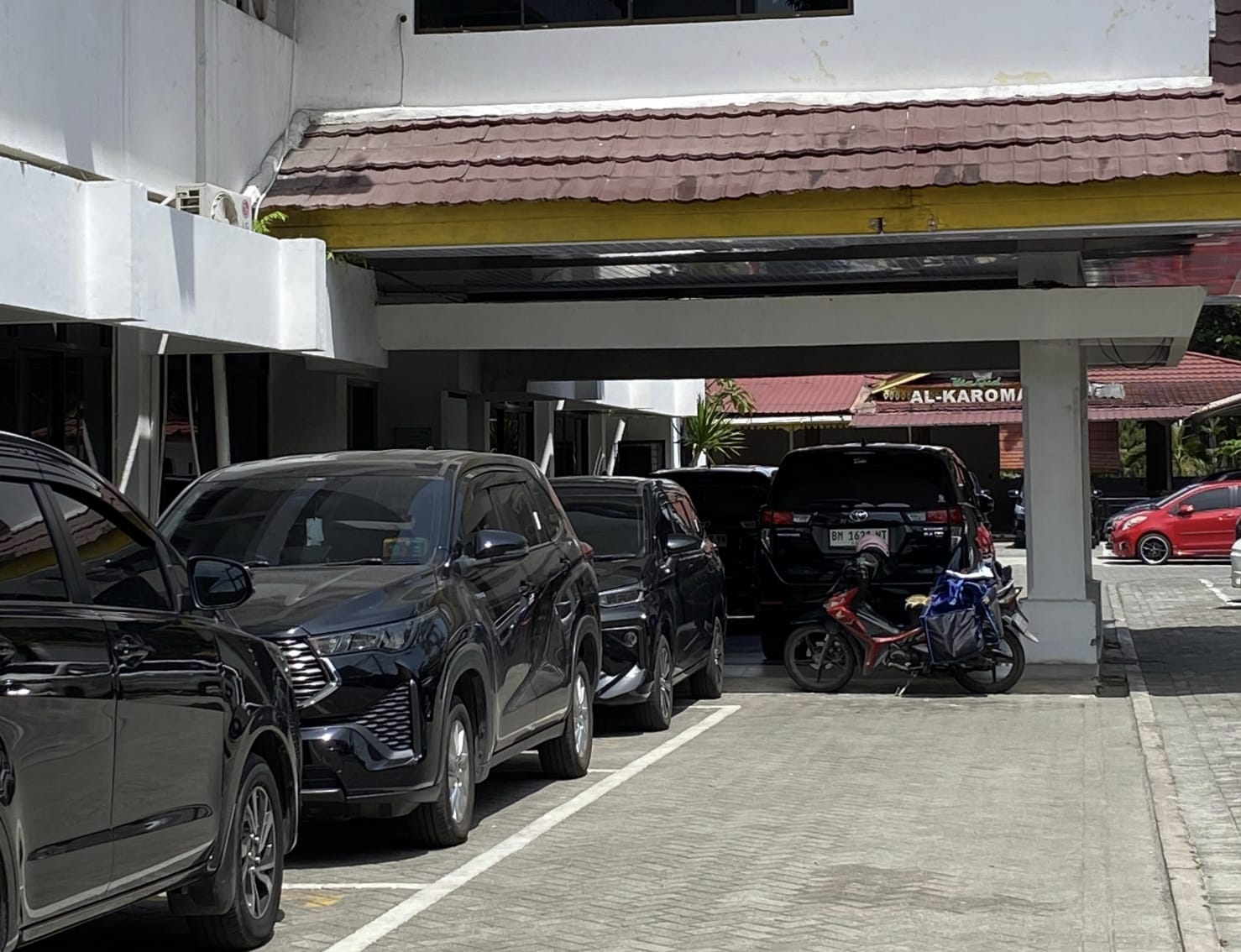 Buntut OTT di PUPR Riau, KPK Geledah Kantor BPKAD