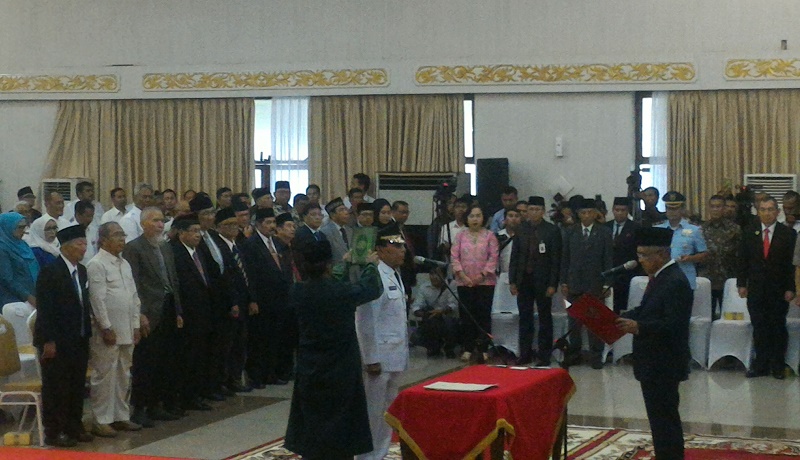 Lantik Bupati Rohul dan Pjs Bupati Inhil, Gubernur Beri Pesan Khusus
