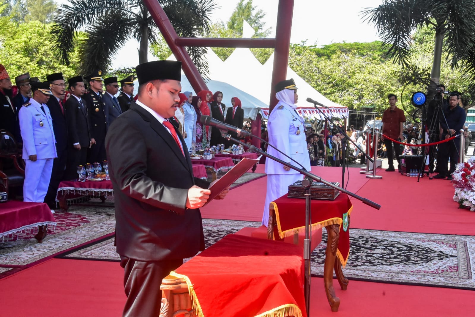 Ketua DPRD Bengkalis Septian Nugraha Bacakan Teks Proklamasi di HUT ke-80 RI