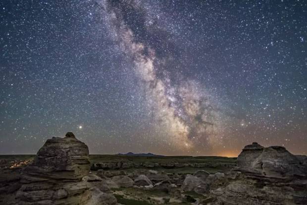 Para Astronom Temukan Planet Teraman untuk Dihuni Makhluk Hidup di Bima Sakti