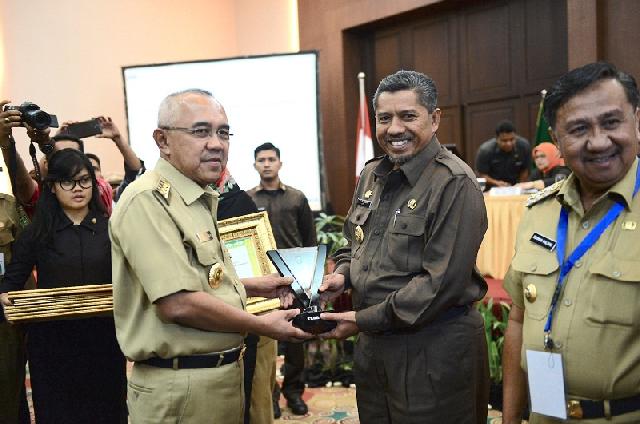 Menpan RB Umumkan Penilaian Kinerja Pemda, Kinerja Pemkab Siak Terbaik di Riau