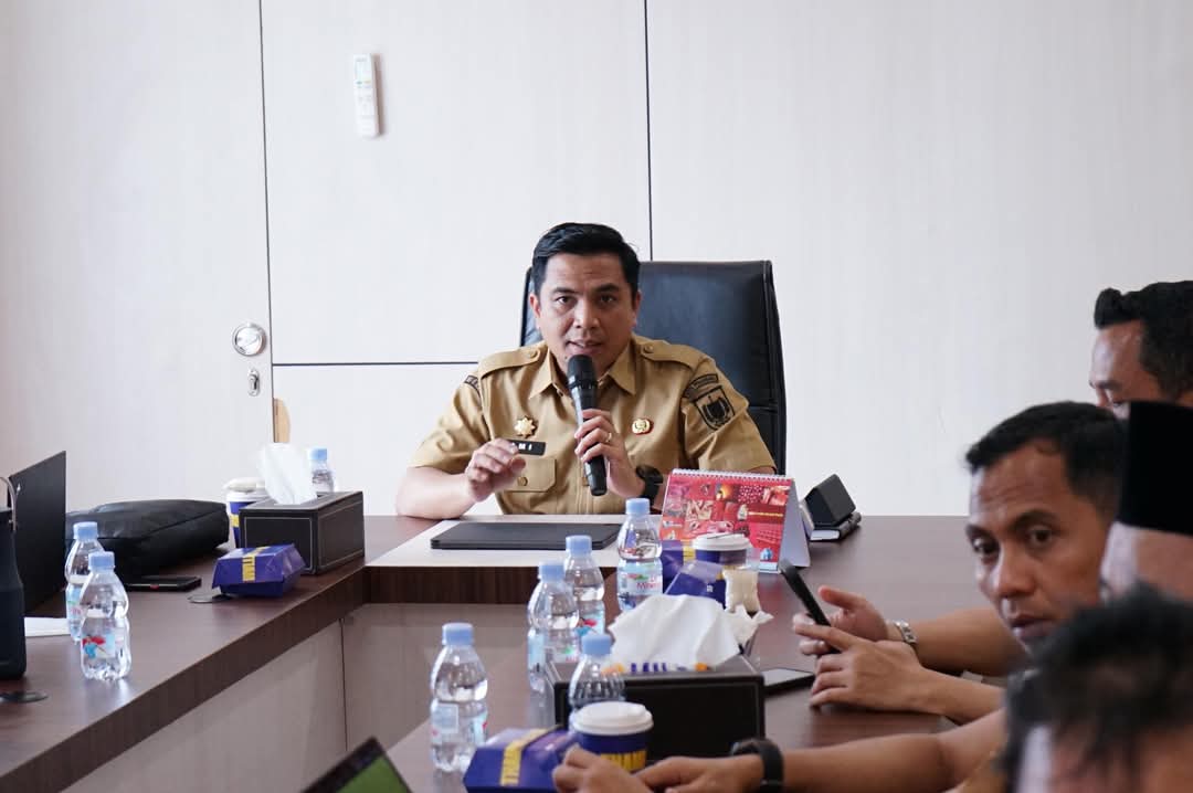 Pemko Pekanbaru Gesa Pembenahan Infrastruktur, Jalan Rusak Hingga Drainase Jadi Sasaran
