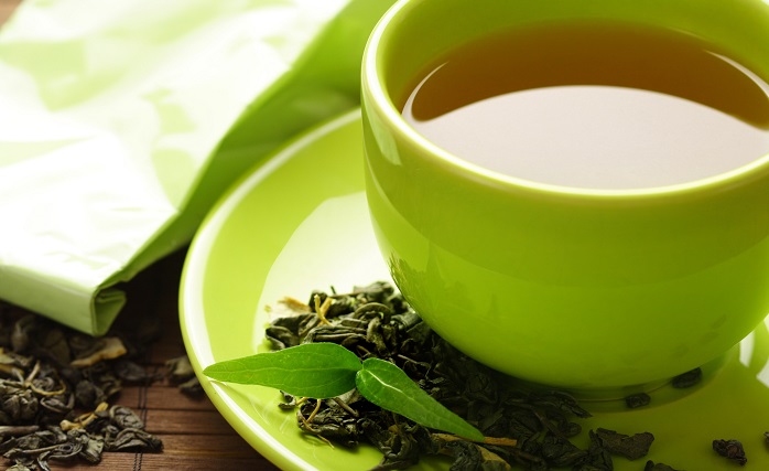 6 Manfaat Daun Teh untuk Kesehatan dan Kecantikan