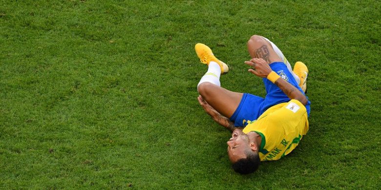 Tiru Aksi Diving Neymar, Siswa SD di Inggris Dilarang Main Bola