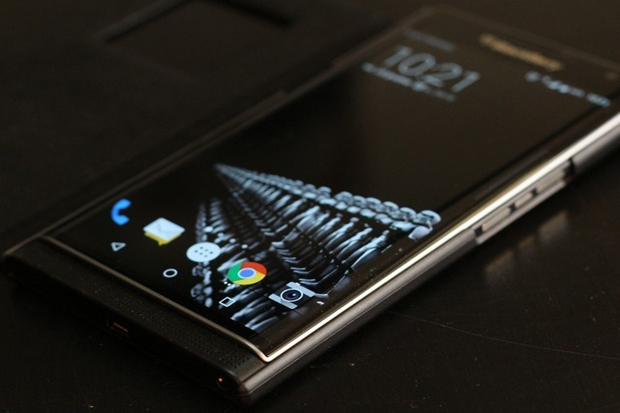 BlackBerry Resmi Luncurkan Motion dengan Baterai Lebih Besar