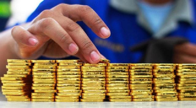 Emas Turun Tertekan Penguatan Luar Biasa Dolar AS