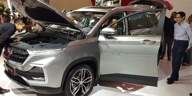 Ini Kata Mitsubishi Soal Wuling SUV yang Jadi Pesaing Outlander