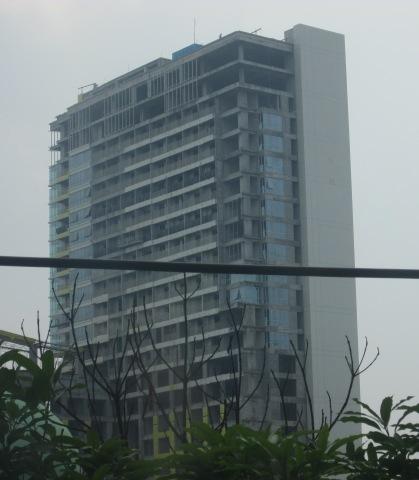Pengerjaan Apartemen The Peak Pekanbaru Terancam Disegel