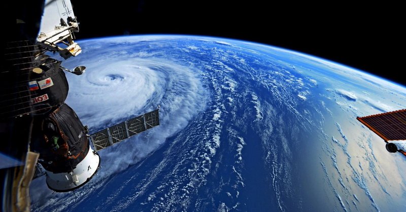 Cantik! Ini Penampakan Angin Topan Noru dari Luar Angkasa