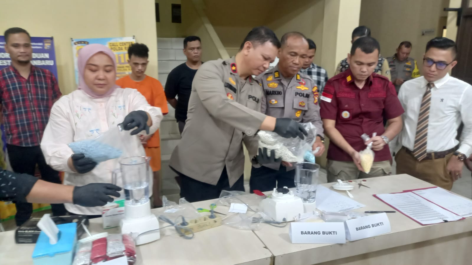 Polsek Sukajadi Musnahkan 5.055 Butir Ekstasi dan 1.620 Butir Happy Five Milik Pengedar Narkoba Jaringan Internasional