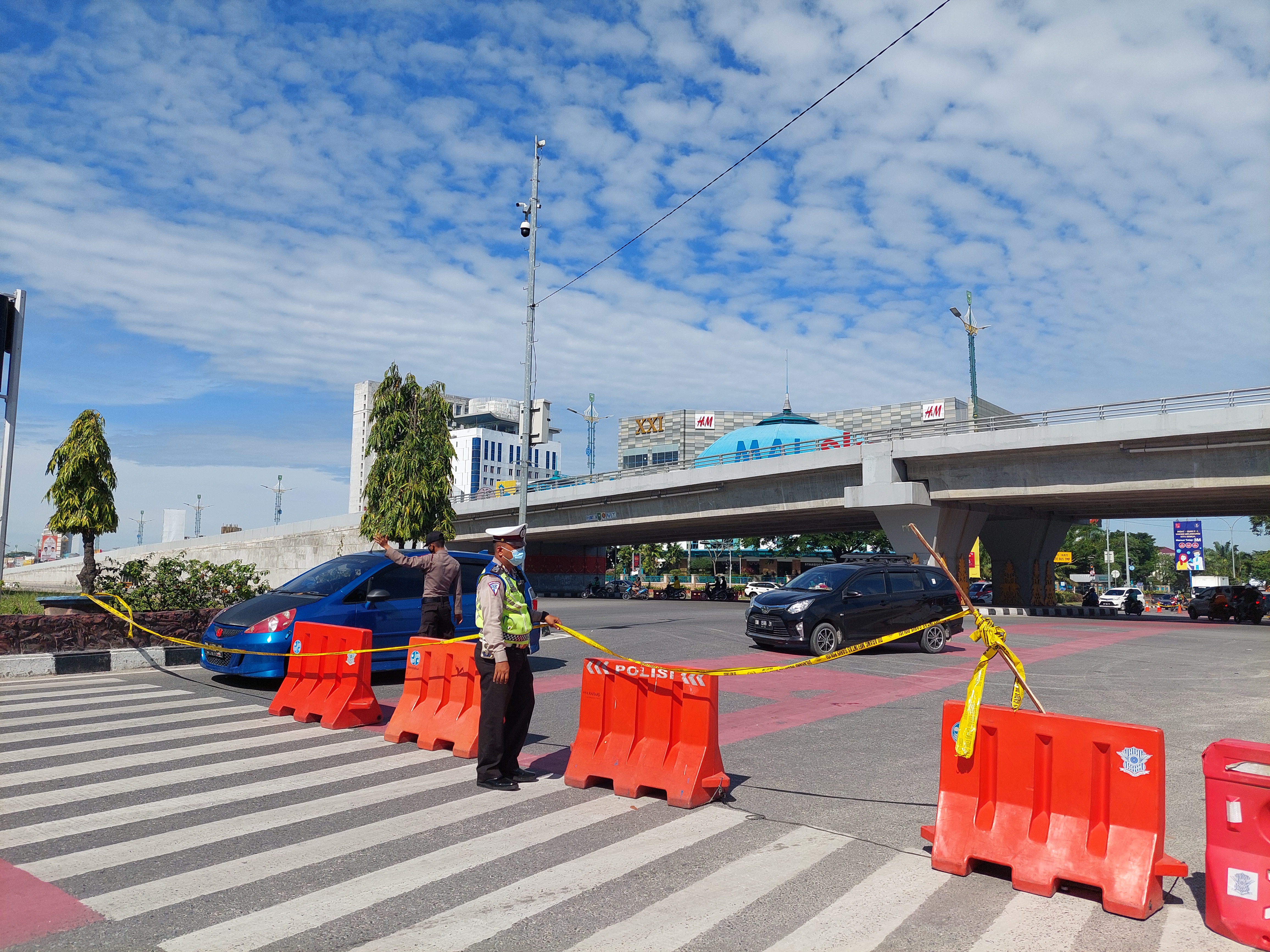 Hari Terakhir PPKM Level 4 Pekanbaru, Warga Harap 'Kelonggaran' Penyekatan Jalan Jika Diperpanjang