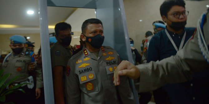 Irjen Ferdy Sambo Mundur dari Polri